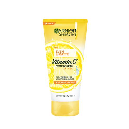 Garnier Even & Matte Vitamin C Protection Day Cream SPF30